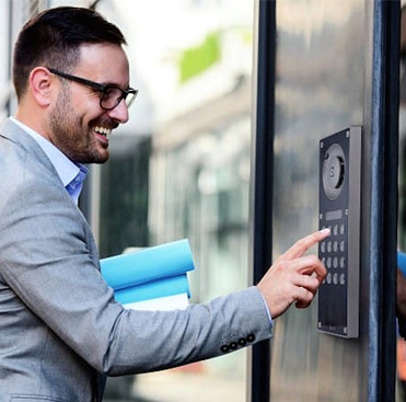 Fingerprint access control system in Dubai